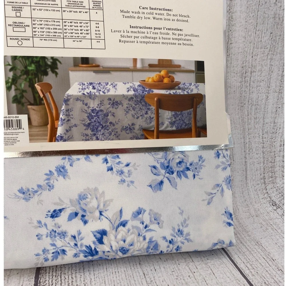 Badgley Mischka Tablecloth 60x102 Blue White Floral Toile Spill Proof Oblong